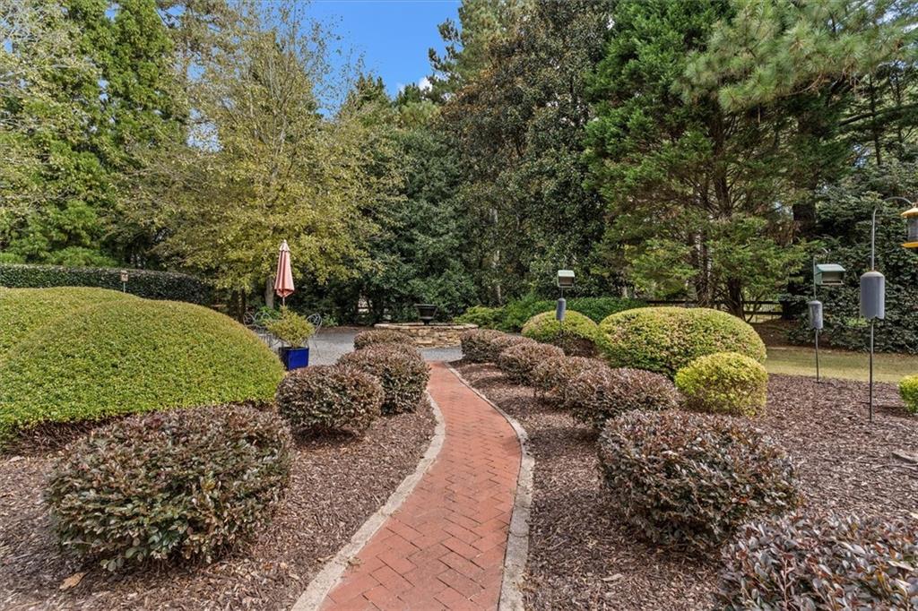 335 Petersford Way