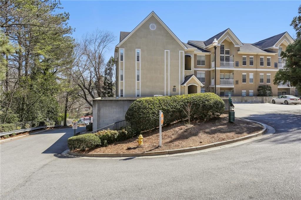 3106 Westchester Ridge NE Unit 3106