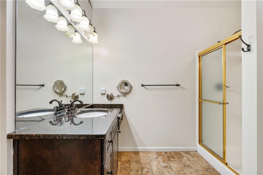 4268 Moccasin Trail