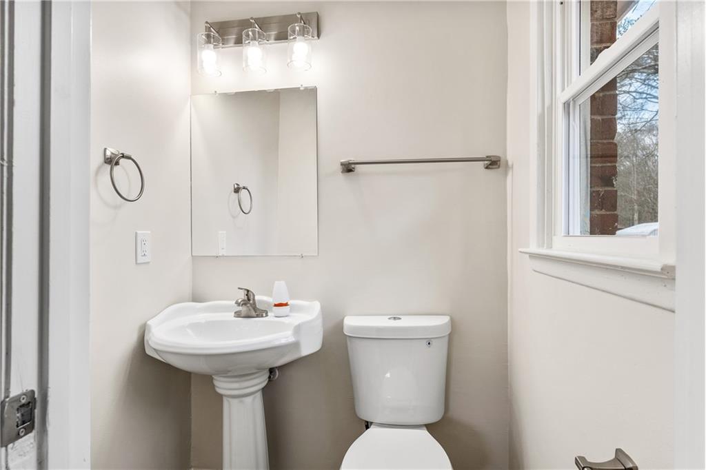 3504 Ridgecrest Drive