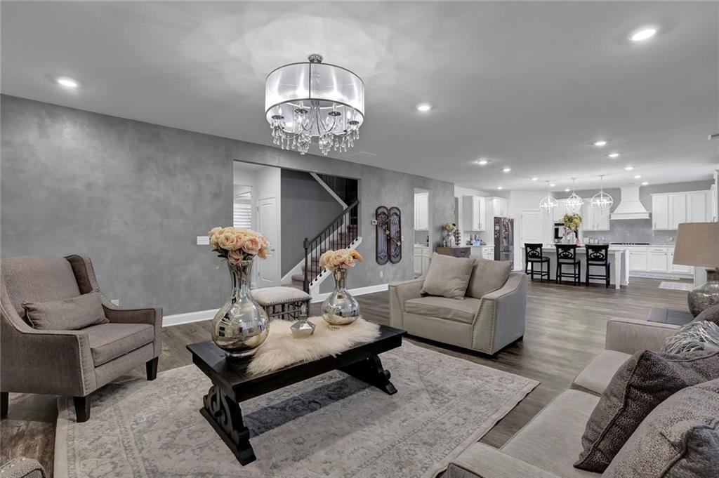 3202 Long Creek Drive