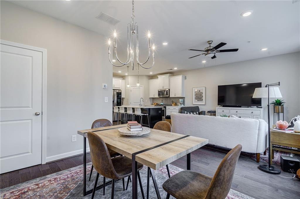 384 Niles Court Unit 2