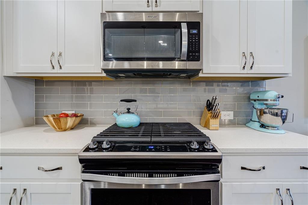 384 Niles Court Unit 2