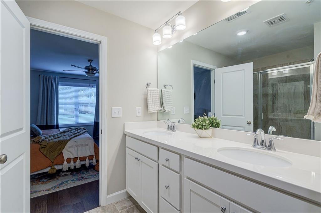 384 Niles Court Unit 2