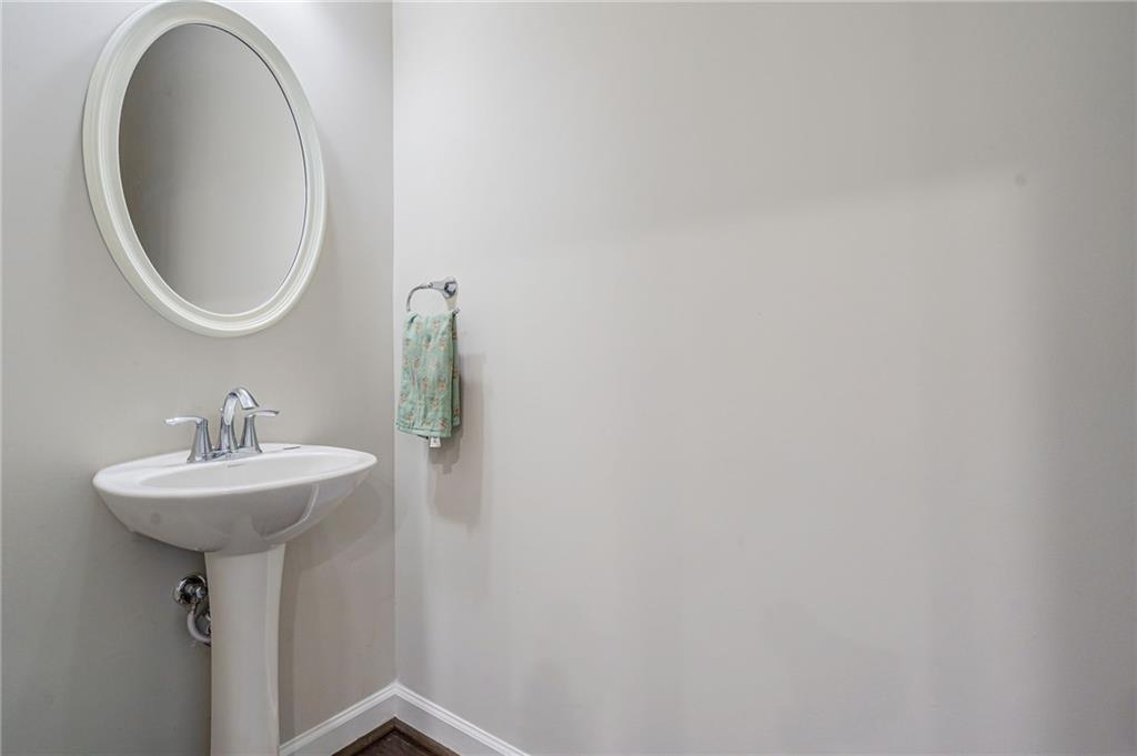 384 Niles Court Unit 2
