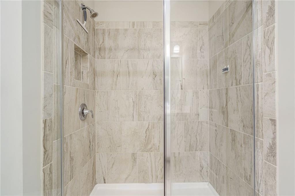 384 Niles Court Unit 2