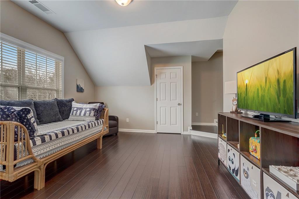 2930 Belshire Trail