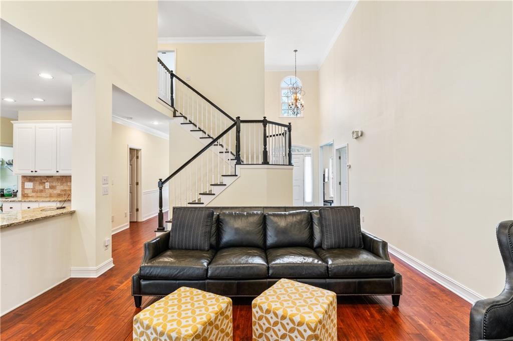 1550 Fallen Leaf Drive SW