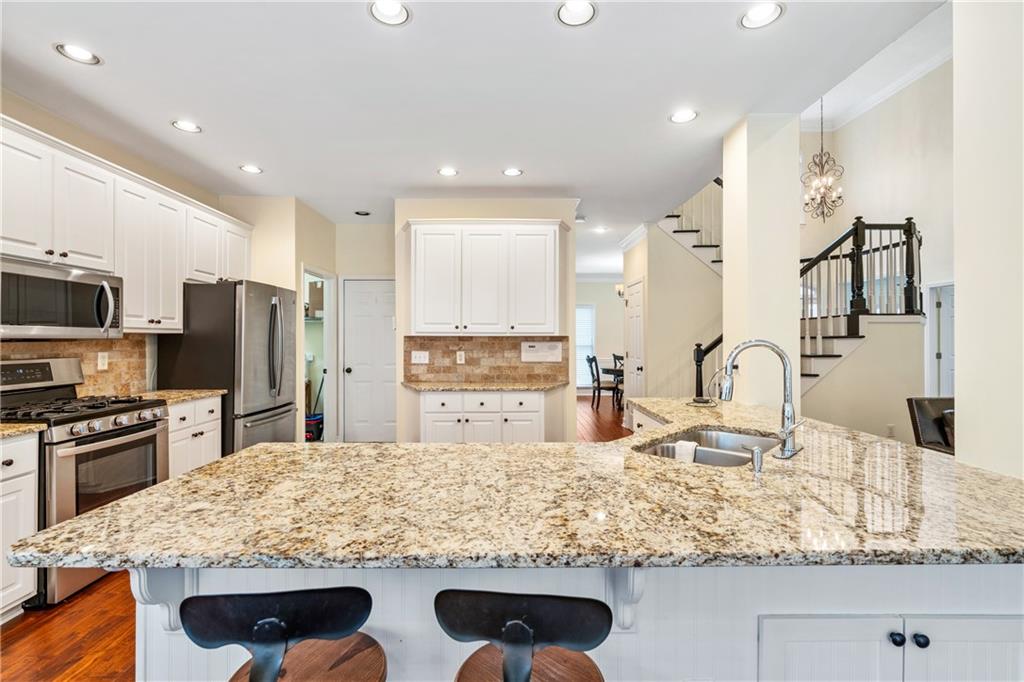 1550 Fallen Leaf Drive SW