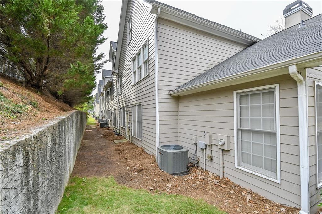 2501 Longcourt Circle SE Unit 6