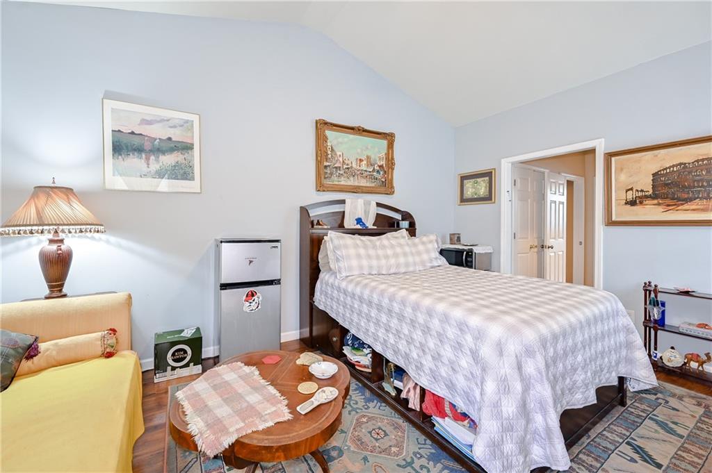 2501 Longcourt Circle SE Unit 6