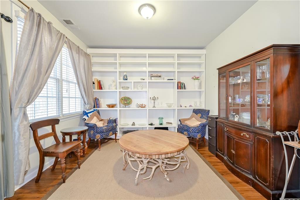 2501 Longcourt Circle SE Unit 6