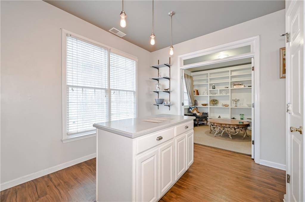 2501 Longcourt Circle SE Unit 6