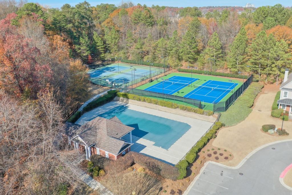 2501 Longcourt Circle SE Unit 6