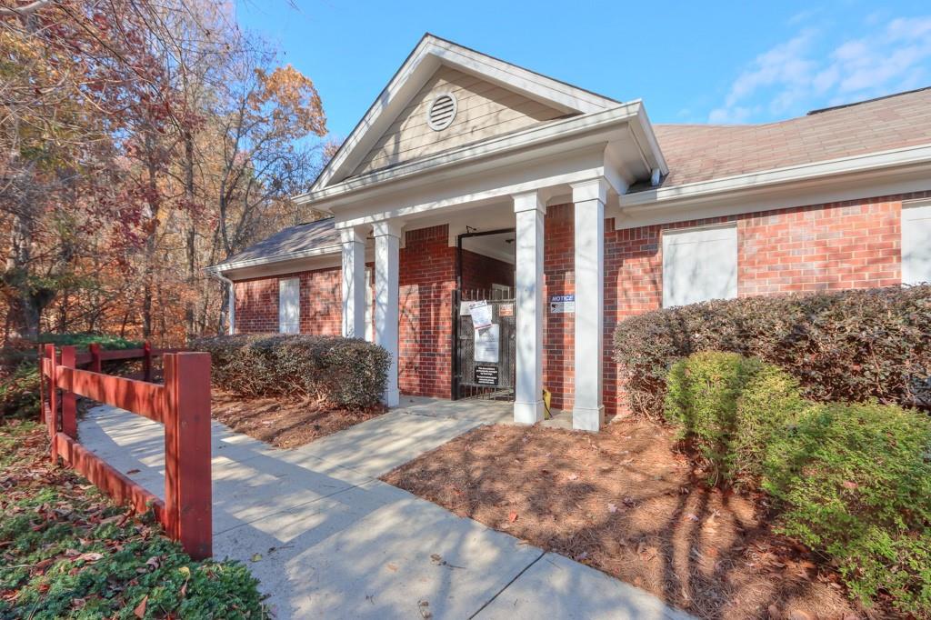 2501 Longcourt Circle SE Unit 6