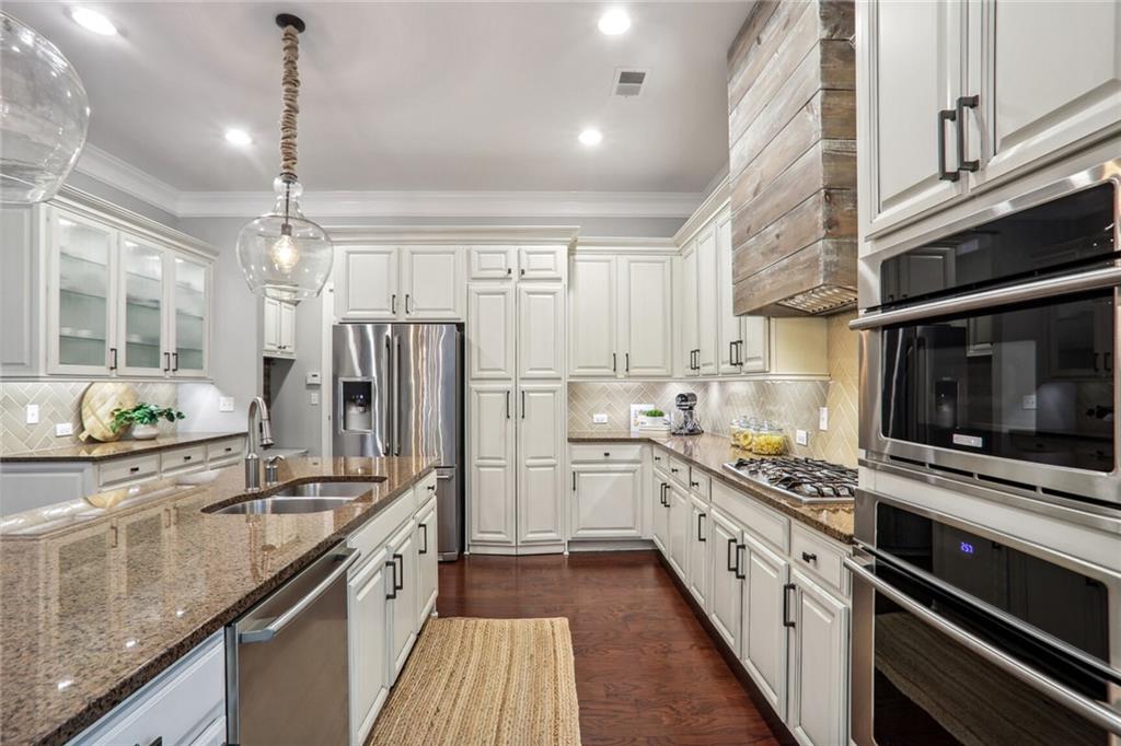 12425 Beragio Place