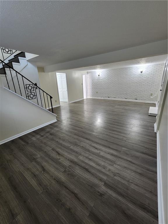 2500 Rolling View Drive SE