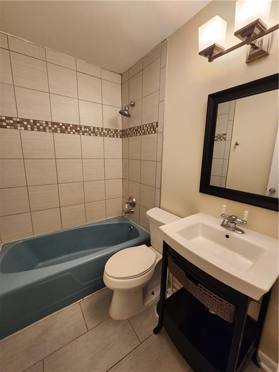 2500 Rolling View Drive SE