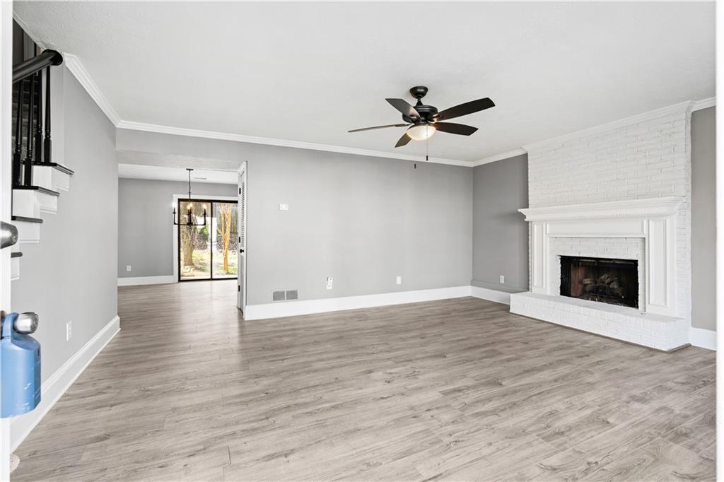 268 Shaded Oaks Lane SE