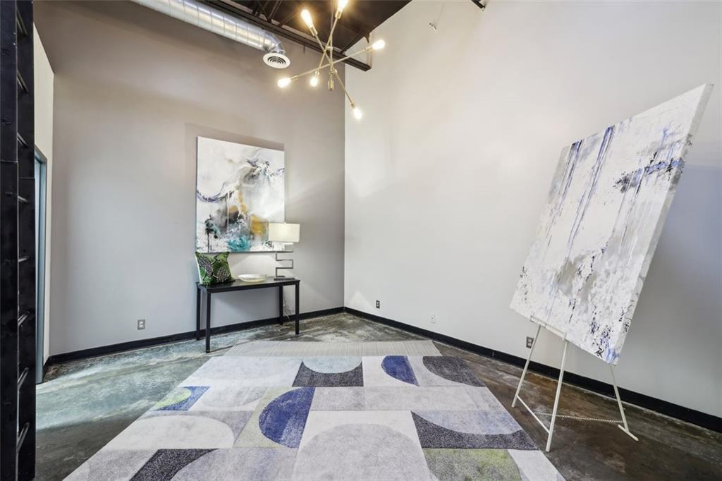5200 PEACHTREE Road Unit 1106