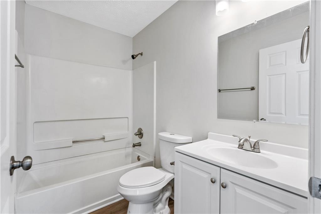 3395 Lineview Drive