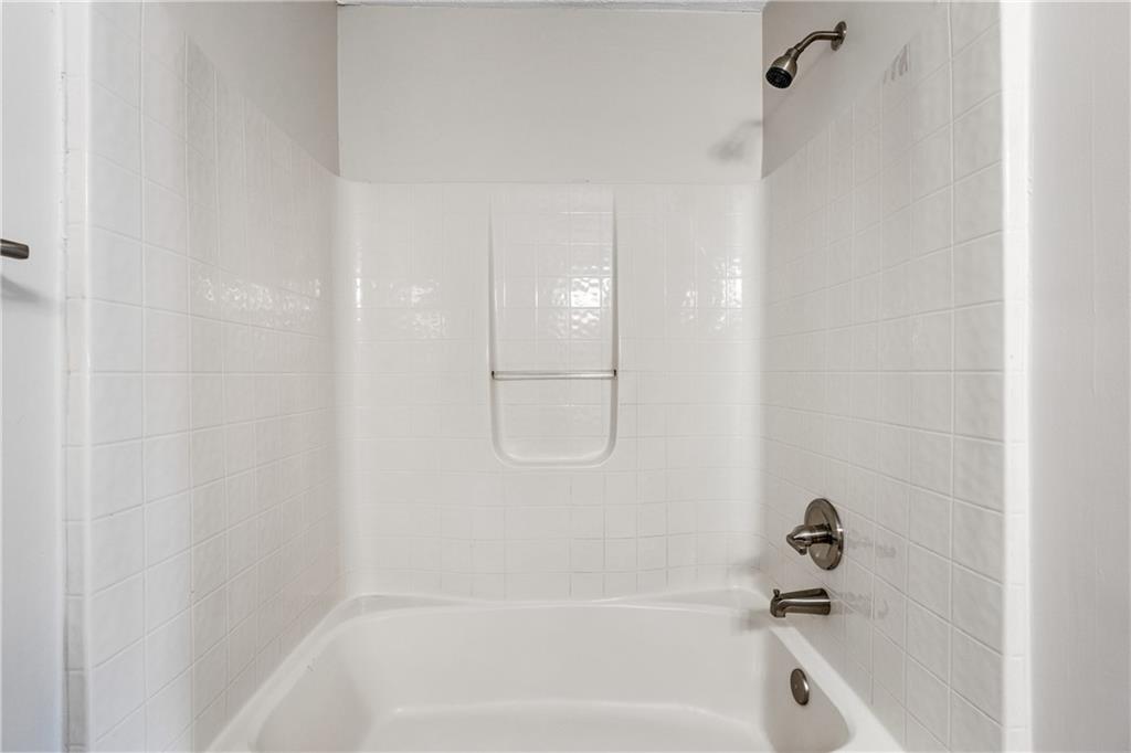 3395 Lineview Drive