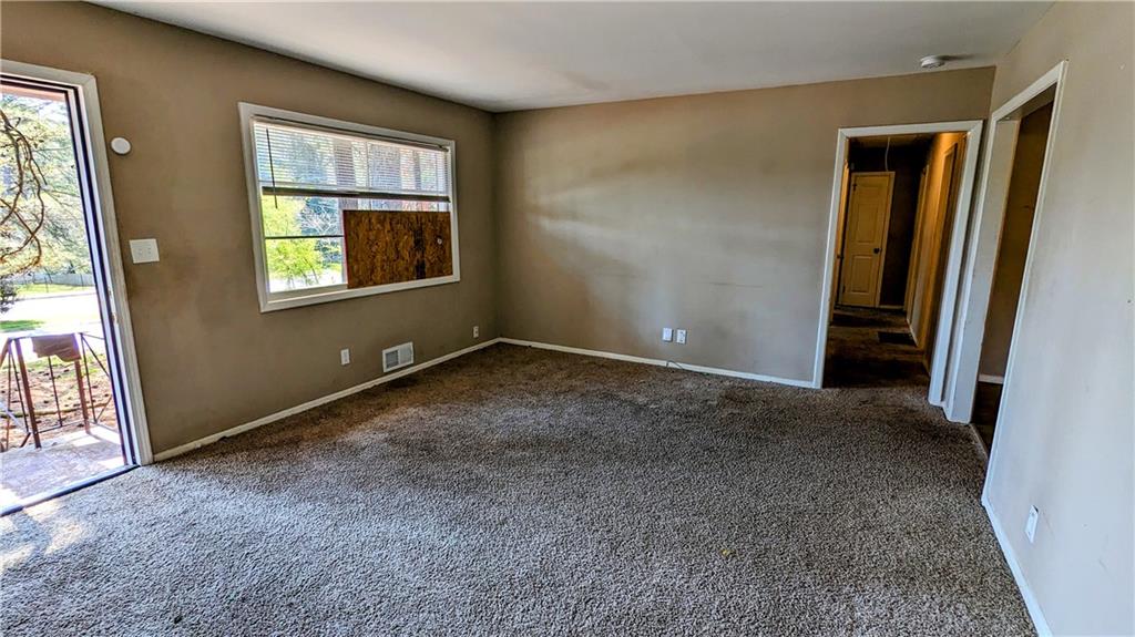 4328 Glenwood Parkway