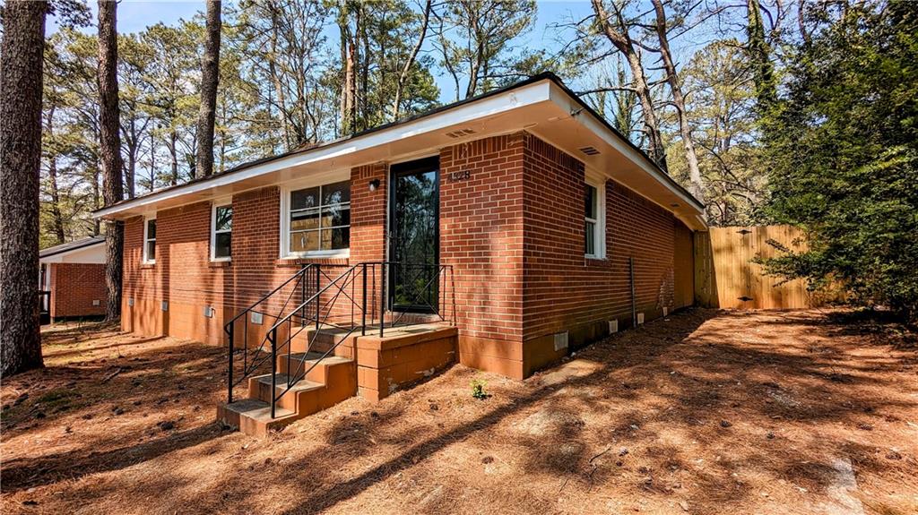 4328 Glenwood Parkway
