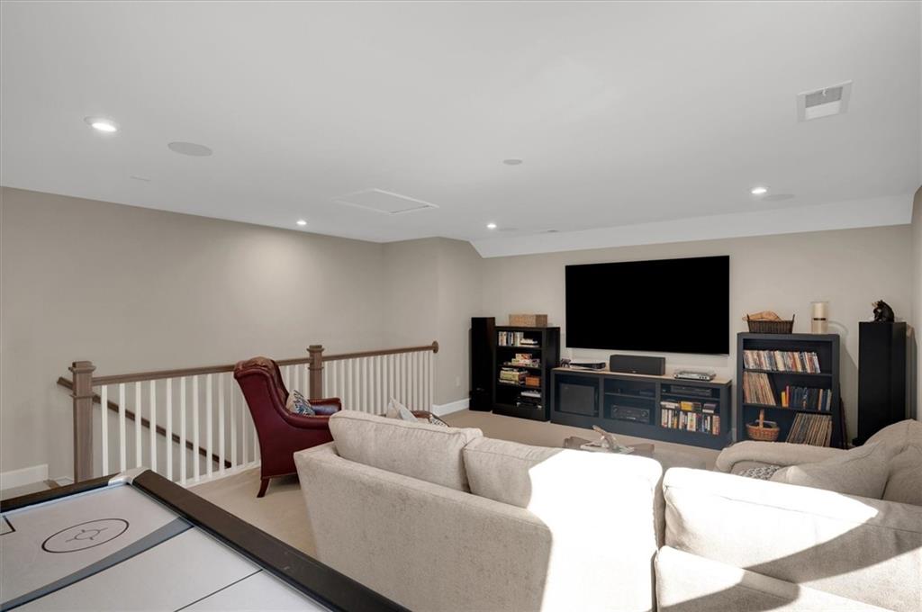 2089 Gaddis Road