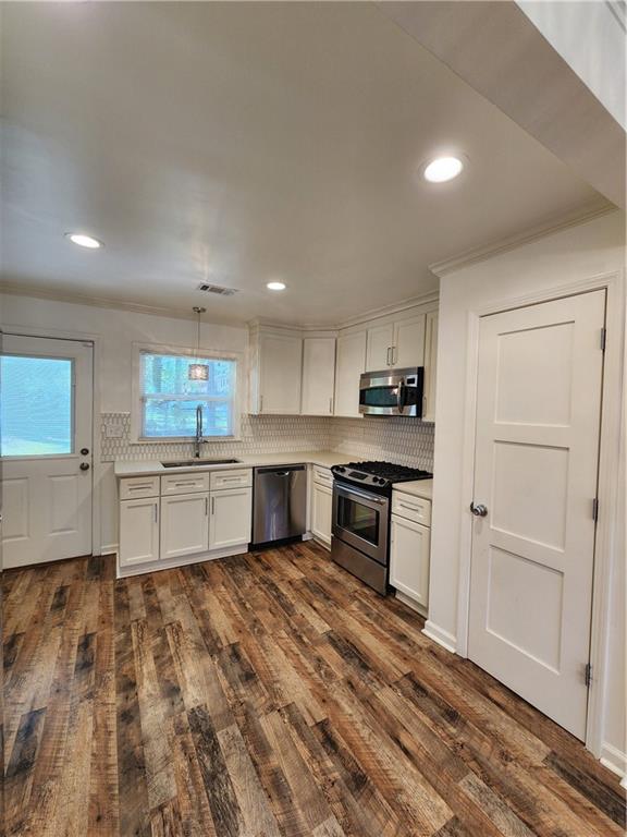 2322 Headland Drive