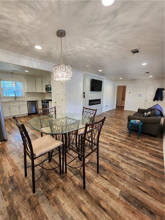 2322 Headland Drive
