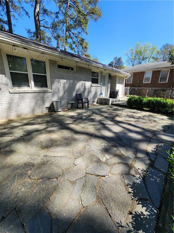 2322 Headland Drive
