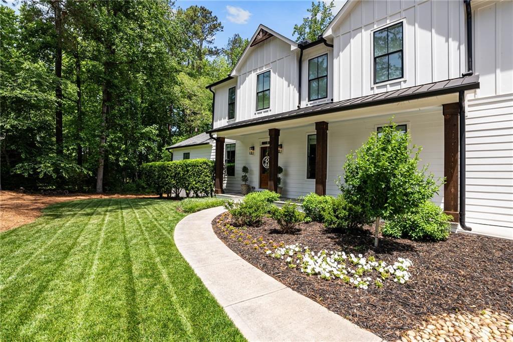 183 Sedalia Court