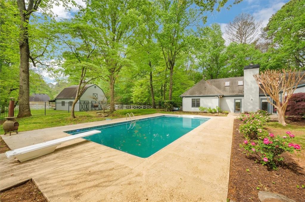 15445 Thorntree Run