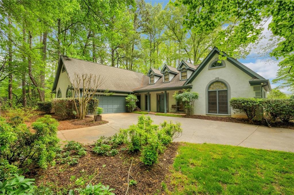 15445 Thorntree Run