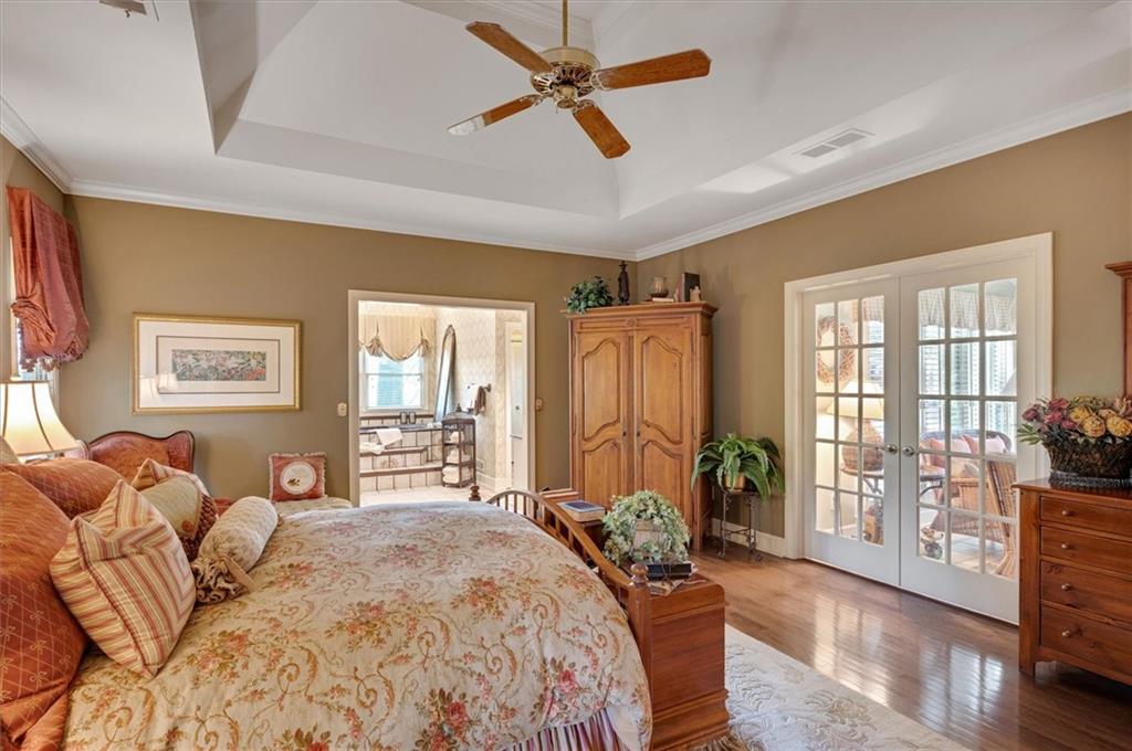 15445 Thorntree Run