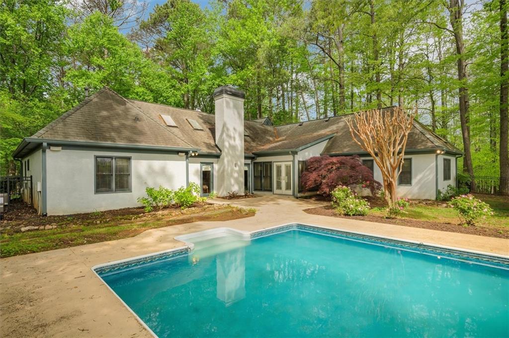 15445 Thorntree Run