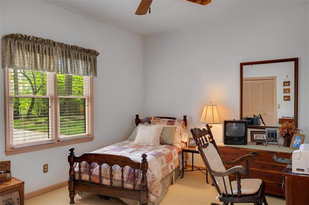 15445 Thorntree Run