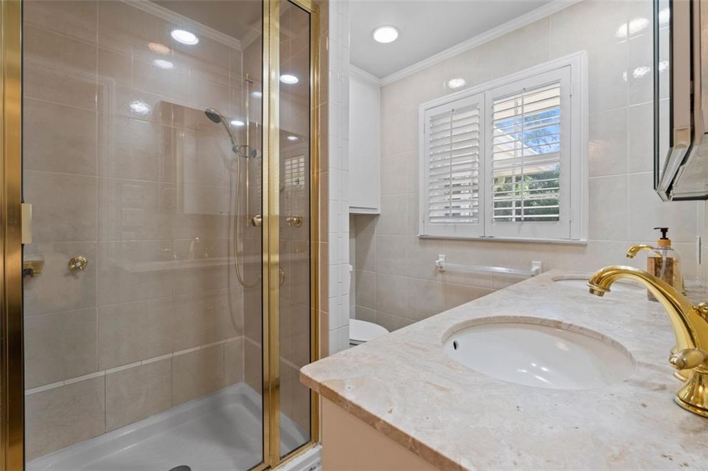 4725 BRINKLEY Lane