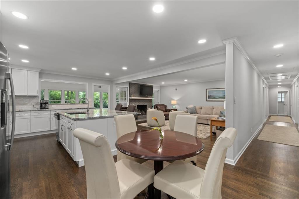 4725 BRINKLEY Lane