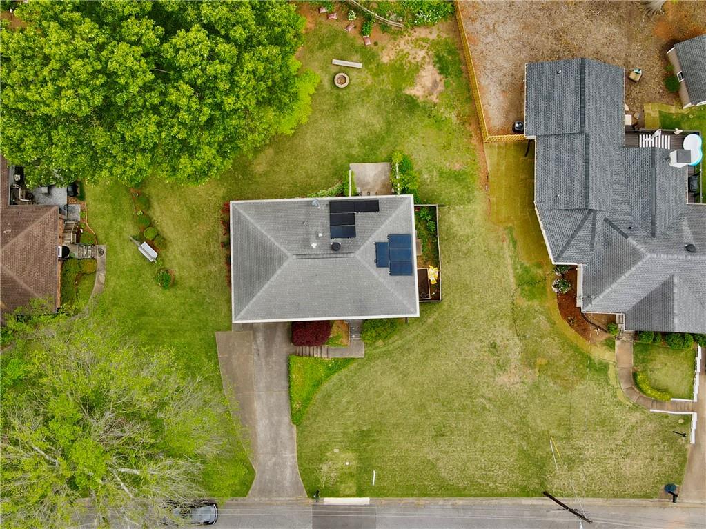 3207 Woodview Drive SE