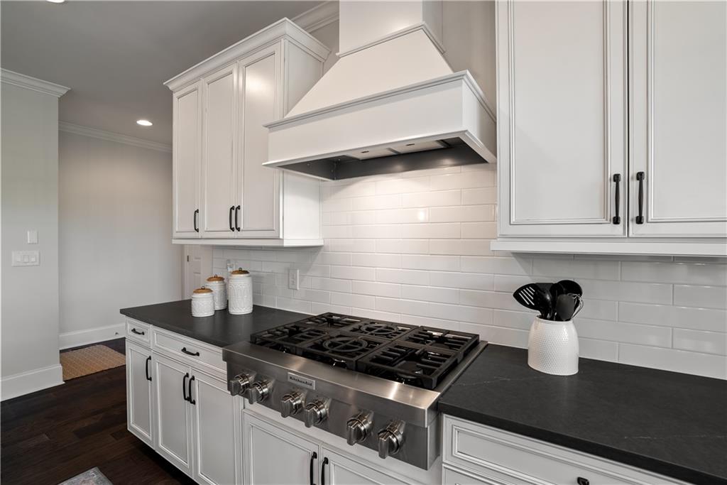 203 Grandmar Chase