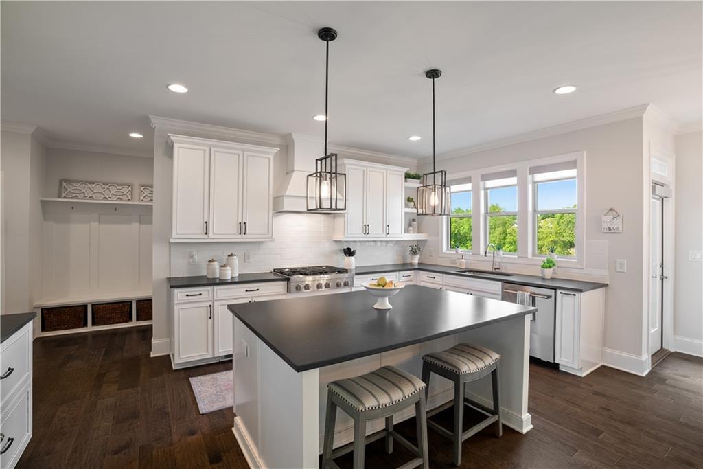 203 Grandmar Chase