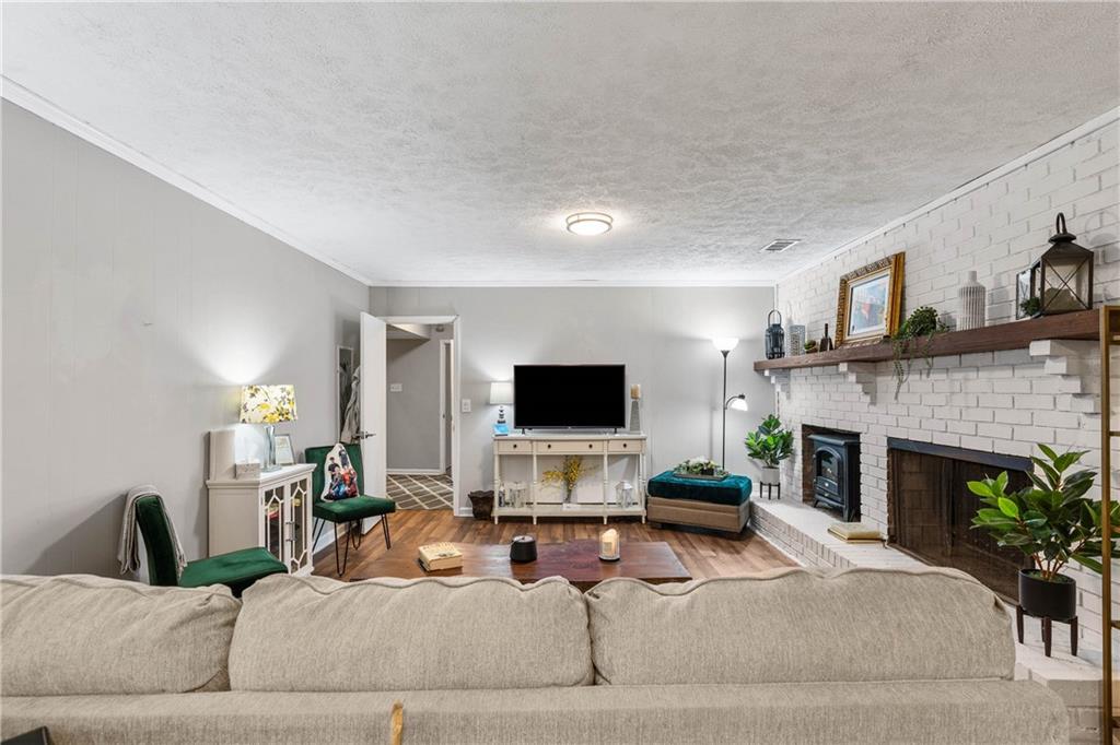 3270 Wendwood Drive