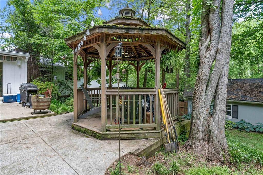 3270 Wendwood Drive
