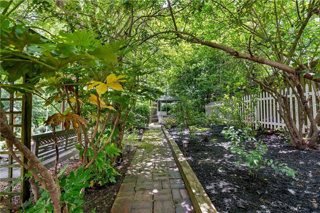 3270 Wendwood Drive