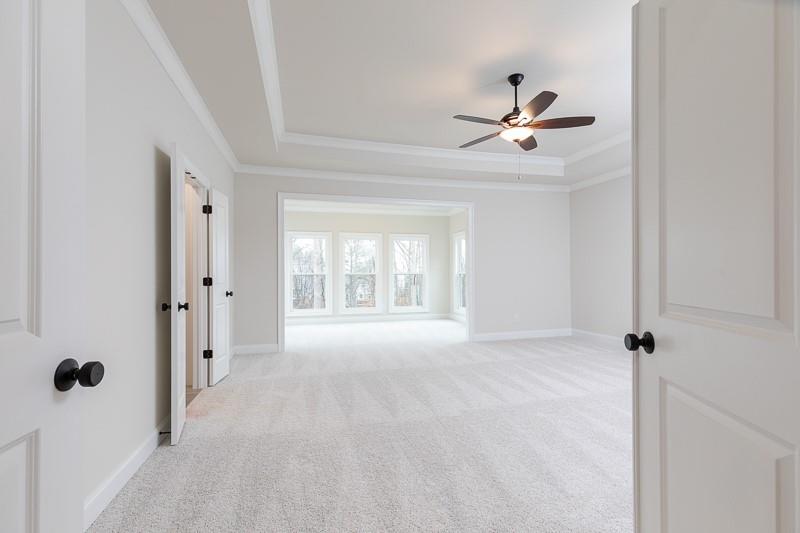 2411 Siskin Square Road