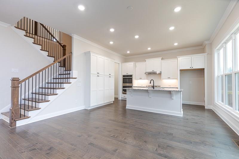 2411 Siskin Square Road