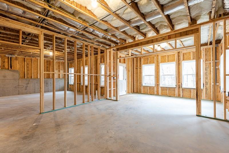 2411 Siskin Square Road