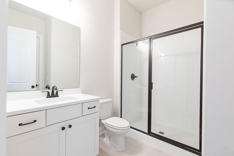 2411 Siskin Square Road